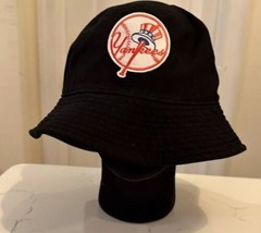 Yankees Bucket Hat Men’s Size XL - $14.85