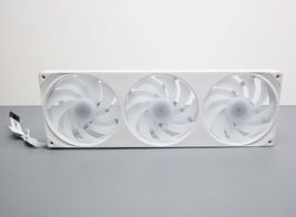 NZXT F420 RGB Core 420mm Single-Frame Case Fan Unit RF-U42HF-W1 image 2