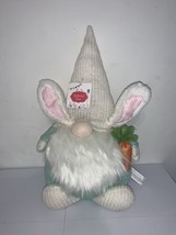 17&quot; Cottontail Lane Bunny Gnome Carrot Rae Dun Displays NEW Easter Decor... - $475.29 MXN