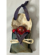 Vintage Omaha Souvenir Skookum Baby Indian Doll In Blanket Papoose Holder - $41.14 CAD