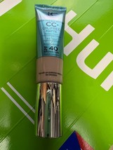 IT Cosmetics CC+ Oil Free Matte - Poreless - Full Coverage - Light Medium - £19.87 GBP