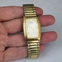 vintage Seiko men's watch quartz 7n89-5a19 gold tone - $42.99