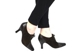 Women&#39;s Vintage BASS &amp; Co Victorian Style Brown Suede Oxford Shoes 7.5 S... - $72.28 CAD