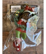 Elf in Wreath Ornament Snow Glitter 4&quot; Green Red - $34.16 CAD