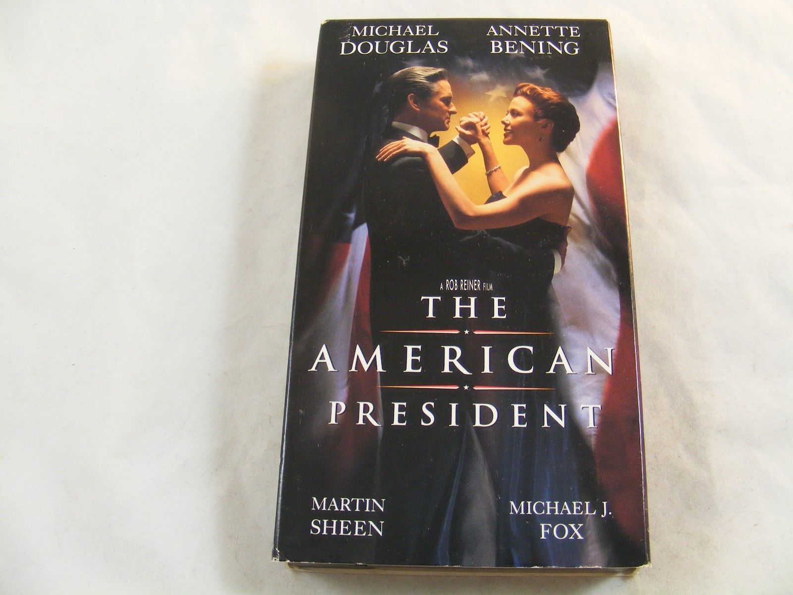 THE AMERICAN PRESIDENT VHS Michael Douglas, Annette Bening - $0.94