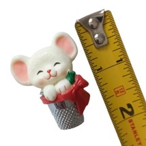 Hallmark Christmas Mouse Pin In Thimble Brooch Holiday Vintage 1988 Plastic  - £11.81 GBP