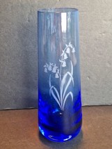 Vintage Handblown Cobalt Blue Ombre Round Bid Vase With Floral Etching 7.75&quot;Tall - £20.30 GBP