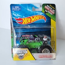 Grave Digger Monster Jam Diecast Truck Hot Wheels Bonus Figure NEW - £15.76 GBP