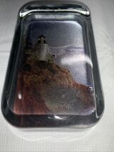 GLASS PAPER WEIGHT WITH EXQUISITE LIGHTHOUSE ON ROCK CLIFF OCEAN SCENE E... - $19.79