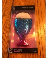 Mermaid Fish Scale Makeup Brush Fishtail Bottom Brush Protection Box Cov... - $17.81