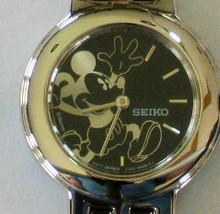 Brand-New LADIES SEIKO Mickey Mouse Watch! Retired! Hard To Find! Black Dial! Si - $250.00