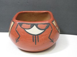Vintage Pueblo Clay Pottery Seed Pot Signed Minnie Vigil Santa Clara Red  - £157.78 GBP