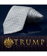 DONALD TRUMP President Signature Collection Silk Necktie Silver 59.5” - $1,859.57 MXN