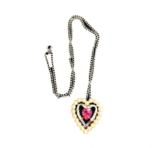Women&#39;s Avon Heart Shaped Pendant Silver Necklace Jewelry Accessories - £7.82 GBP