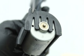 2004-2007 BMW E60 525i FRONT RIGHT POWER SEAT HEADREST ADJUSTMENT MOTOR H1515 image 14