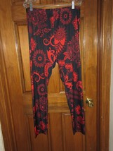 Lily by Firmiana Black &amp; Red Floral Print Stretch Knit Casual Pants - Size 2XL - $18.80