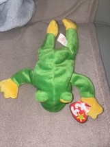 Ty Beanie Baby &quot;SMOOCHY&quot; The Green Frog Stuffed Animal Plush Toy 1997 - $1.97