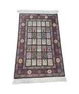 Handmade Vintage Persian Qum Silk Rug 1.9&#39; x 2.9&#39; (58cm x 89cm) 1980s - ... - €2.015,29 EUR