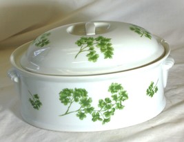 Andrea Sadek Parsley Covered Casserole Dish Oven to Table Cookware 8097 - $29.69