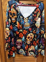 Halloween Smiling Skulls &amp; Flowers V-Neck Plus Size Shirt Top 1XL - $13.67 CAD