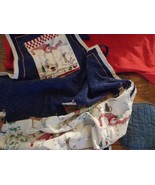 2 Aprons, 2 Pot Holders, And A Rooster Decor Or Table Centerpiece - €2,47 EUR