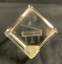 3D Grand Piano Paperweight Laser Etched Crystal Glass Cube Music 2”x2” - £4.61 GBP