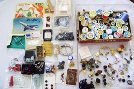 Vintage Sewing & Crafting  Mixed Lot - £10.47 GBP