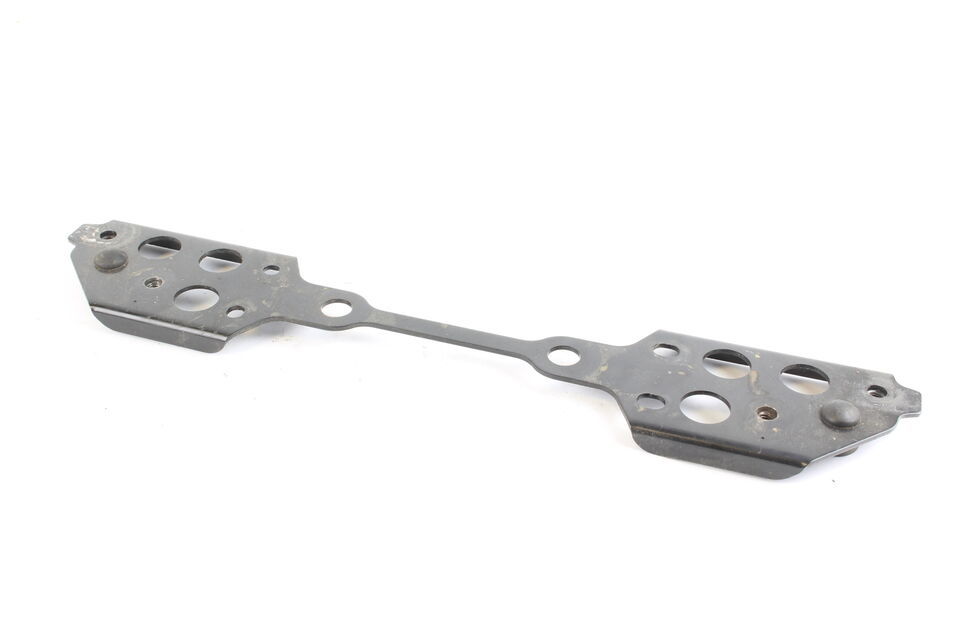 2015 Yamaha Fz07 Front Seat Mounting Bracket Mount 1WS-21131-00-00 r9080 - $34.64