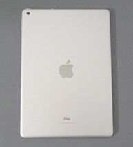 Apple iPad 9th Gen 10.2" 64GB Wi-Fi MK2L3LL/A - Silver image 8