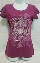 Purple Graphic Nice Women&#39;s T-Shirt Size Medium Soft fabric - £8.67 GBP