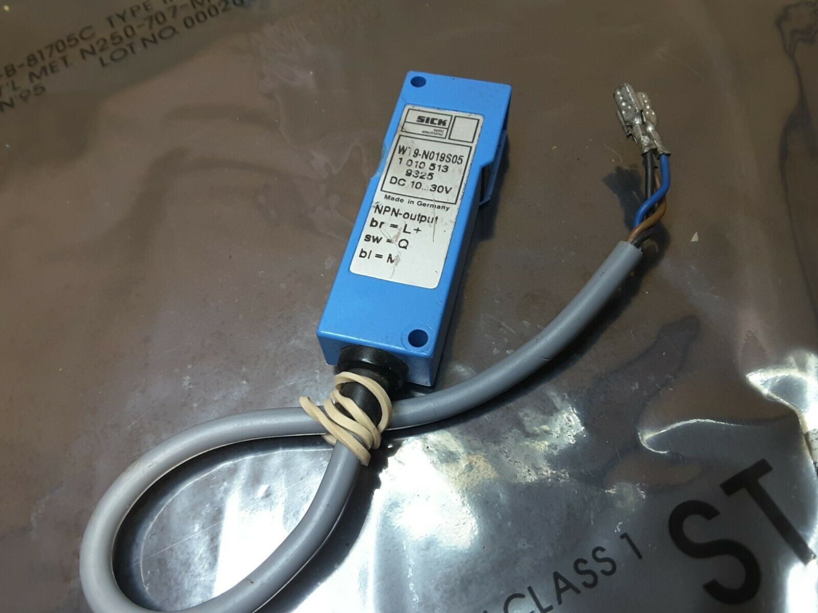 SICK WT9-N019S05 Photoelectric Proximity Sensor, RARE SALE USED $99 - $96.48