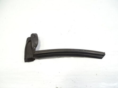 Mercedes R170 SLK320 trim, quarter window belt moulding, right - $28.04