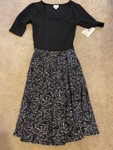 New LuLaRoe Nicole Dress Size Extra Small Solid Black Rose Roses B/W Scoop Neck - £18.22 GBP