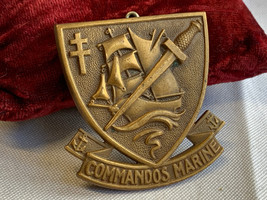 Vtg WW2 1943 Arthus Bertrande Paris Medal Decoration Pin Commandos Marine - $89.05