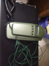 Southwestern Bell Sage Green &amp; Black Freedom Phone #FM2552PX - £22.95 GBP