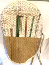 Quilted Rolled Knitting Case with 6 Sets of Knitting Needles - £15.01 GBP