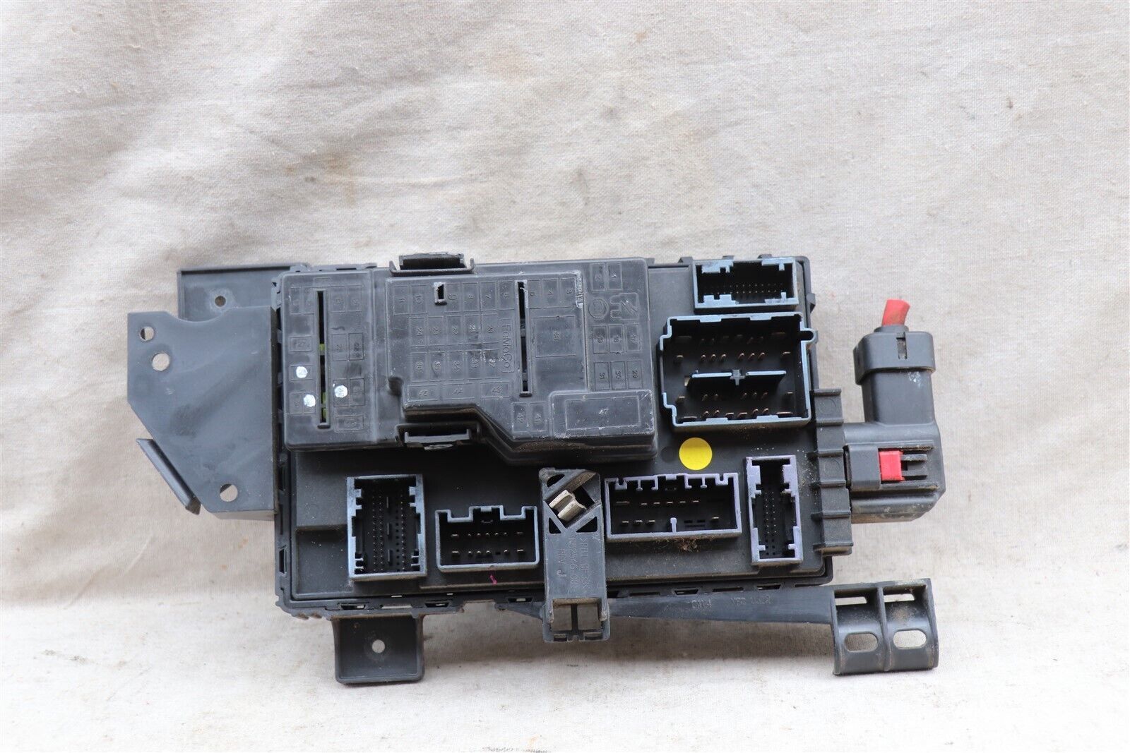 Ford InCabin Fusebox Fuse Block Box BCM Body Control Module 7C3T15604