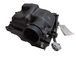 13 14 15 16 17 18 19 Nissan Sentra air cleaner box OEM - €25,45 EUR