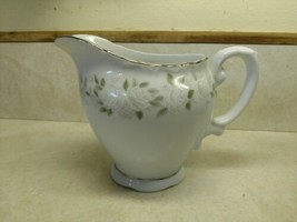 Sheffield Classic 501 Roses Footed Creamer 4&quot;  Made In Japan Fine China - $10.88