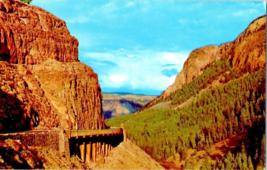 Postcard Golden Gate Canyon &amp; Viaduct Yellowstone National Park 5.5 x 3.5  Ins. - £3.91 GBP