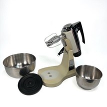 Vintage Sunbeam Mixmaster Beige Chrome 12 Speed Mixer Bowls Beaters Tested Read - £61.84 GBP