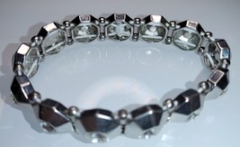 Lia Sophia Rhinestone Elastic Bracelet Silver Tone Stretch 7 inch - £7.52 GBP