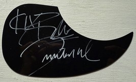 Kix Brooks &amp; Ronnie Dunn Autographed Guitar Pick Guard - $1,016.84 MXN
