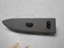 2003 Ford Crown Victoria Front Right RH Passenger side Window Switch Bezel - $33.99