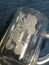 699A~  "Bill" Disney Mickey Mouse Golf Etched Glass Mug - $14.45