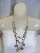 Vintage Chico&#39;s Silver Toned Chain Necklace Hammered Disc Design 15-w - $645.41 MXN