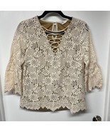 Entro Cream Lace Bell Sleeve Floral Blouse Womens Size Small Scalloped H... - $33.66