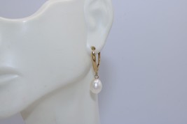 Fine 14K Yellow Gold White Pearl Dangle Earrings - £92.93 GBP