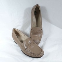 SAS Tripad Comfort Shoes Loafer Size Women 9.5 N Tan Small Heel - £29.08 GBP