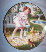 1991 Girl Feeding Kittens-Danbury Mint-Children of the Week-Friday&#39;s Child - £11.01 GBP